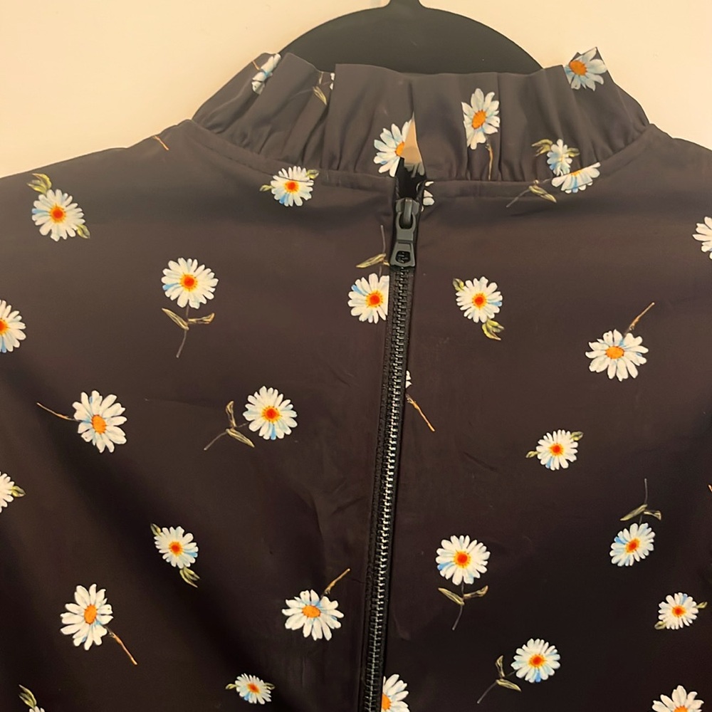ALICE AND OLIVIA Henrietta Daisy Pattern Ruffled Cotton Blouse XS - Picture 7 of 11